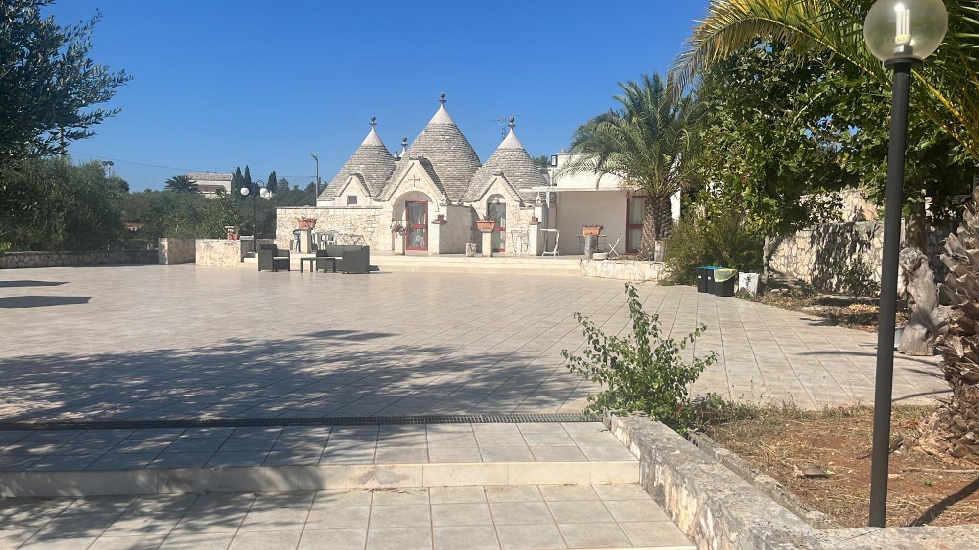 Ferienwohnung Trulli Del Boschetto Putignano Exterior foto