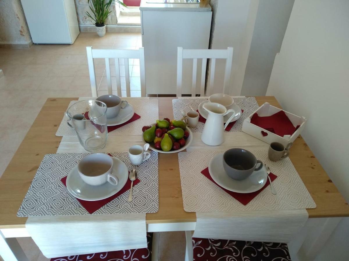 Ferienwohnung Trulli Del Boschetto Putignano Exterior foto
